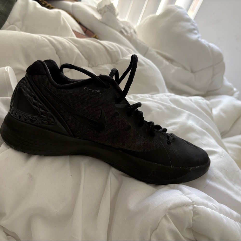 Nike Black Quick-Fit Sneakers